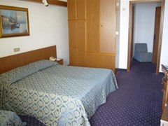 Florida Hotel - photo 6