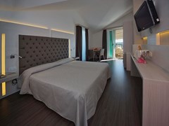 Europa Hotel - photo 13