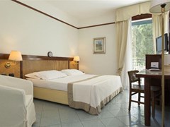 Bellevue Hotel & Resort - photo 20