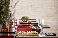 Athenswas: Restaurant - photo 26