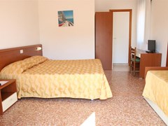 Panorama Hotel   - photo 4