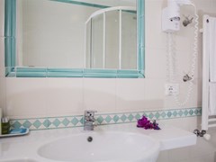 Moresco Park Hotel - photo 13