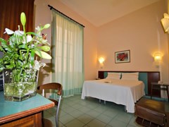 Serapo Hotel - photo 12