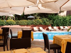 Imperial Tramontano Hotel - photo 4