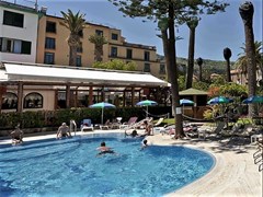 Eden Hotel - photo 6