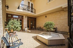 Kmm Hotel - photo 7