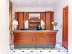 Lux Hotel - photo 6