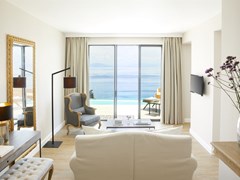 Marbella Nido Suite Hotel and Villas: Deluxe Junior Suites Private Pool - photo 24