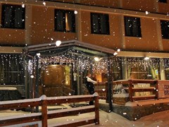 Astoria Hotel - photo 3