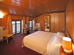Lo Stambecco Hotel - photo 7