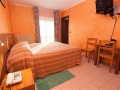 Chateau Des Dames Hotel - photo 7