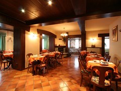 Chateau Des Dames Hotel - photo 2
