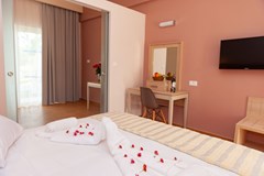 Filerimos Village Hotel: Superior Family - photo 47