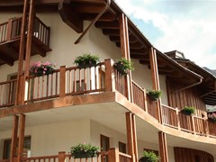Berthod Apartments - photo 2