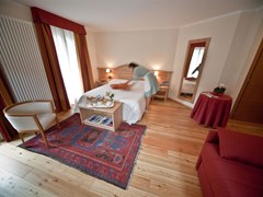 Cresta Et Duc Hotel - photo 8