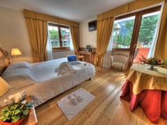 Cresta Et Duc Hotel - photo 9