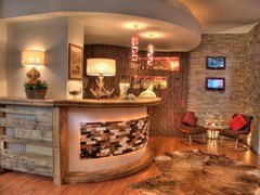 Cresta Et Duc Hotel - photo 2