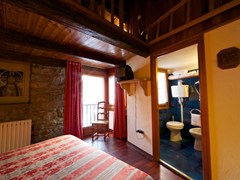 Dolonne Hotel - photo 9