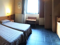 Lion Noir Hotel - photo 8