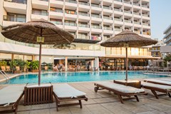 Blue Sky City Beach Hotel: General view - photo 40