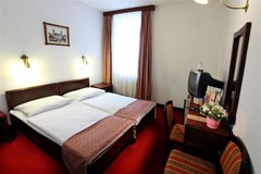Palatinus City Center Hotel - photo 4