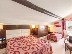 Anglo Americano Hotel - photo 9