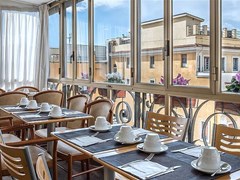Tritone Hotel - photo 4