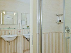 Domus Australia Hotel - photo 19