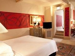 The J&J Hotel - photo 20