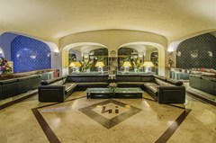 Imbat Hotel - photo 7