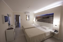 Batihan Beach Resort & Spa: Room - photo 42
