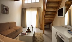 Batihan Beach Resort & Spa: Suite room - photo 36