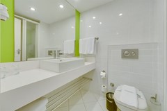Armonia Holiday Village & Spa: Standard bathroom - photo 8