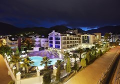 Ideal Pearl Hotel - photo 2