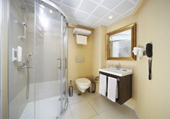 Ideal Piccolo Hotel - photo 9