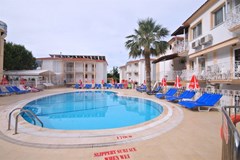 Karbel Beach Hotel - photo 1