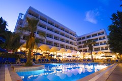 Kayamaris Hotel - photo 1