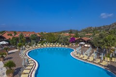 Suncity Beach Club & Hotel - photo 2