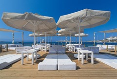 Camelot Boutique Hotel - photo 7