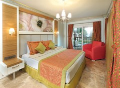 Camelot Boutique Hotel: Merlin room - photo 24