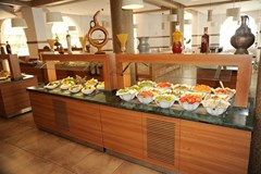 Club Muskebi - photo 16