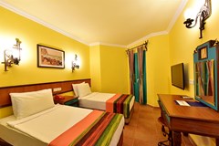 Jasmin Beach Hotel: Club Family room - photo 17