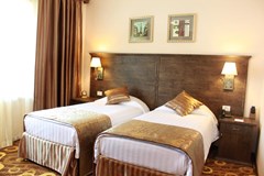Imperial Palace Hotel - photo 11