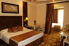 Imperial Palace Hotel - photo 7