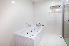Aria Claros Beach & Spa Resort Hotel: Main Building Suite - photo 24