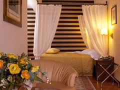 Roma Hotel - photo 8
