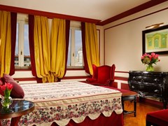 Santa Maria Novella Hotel - photo 20
