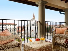 Santa Maria Novella Hotel - photo 4