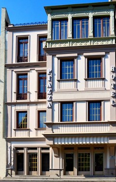 Piazza Hotel - photo 18