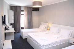 Piazza Hotel - photo 4
